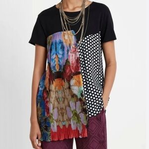 Desigual | Florencia Asymmetric Patch T-Shirt Blouse Large